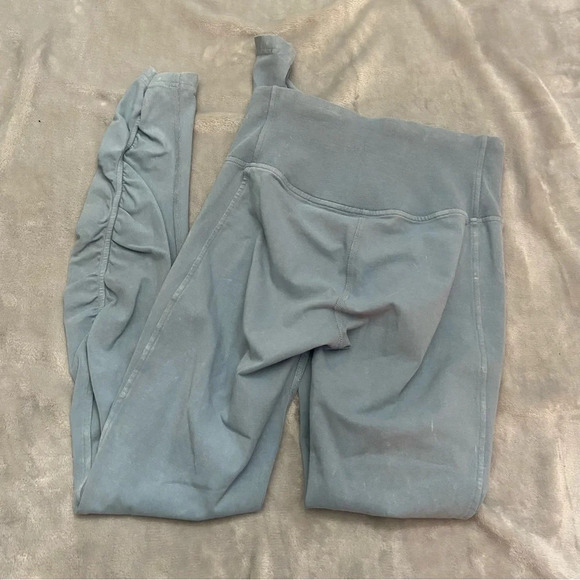 Lululemon Inner Glow Tight 28" Washed Chambray 21131 - Picture 5 of 13